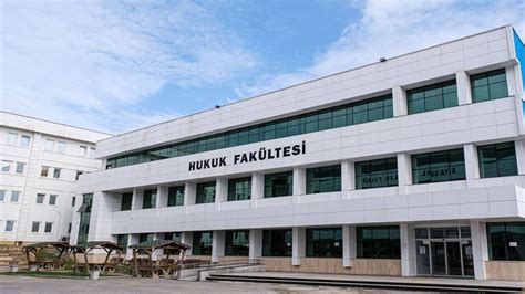 Hukuk Fakültesi Taban Puanları ve Kontenjanları